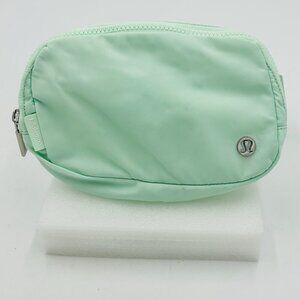 NWOT Authentic Lululemon Everywhere Belt Bag 1L Adjustable Mint Green